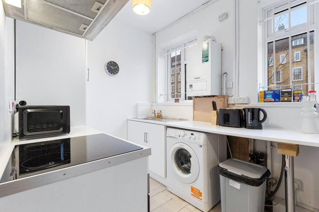 Holiday Home Near Kings Cross Sleep 12 Sp7 Londres Extérieur photo