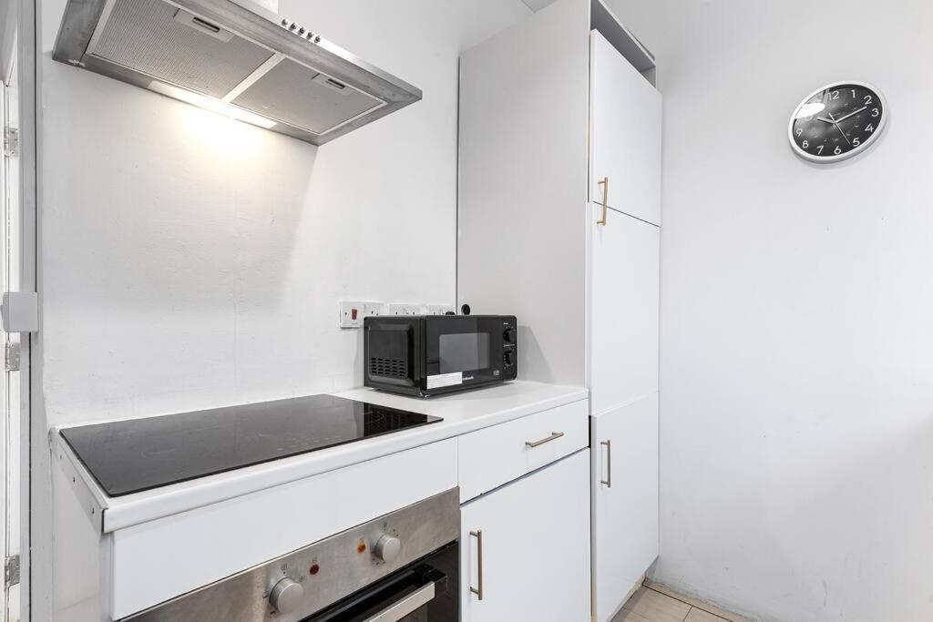 Holiday Home Near Kings Cross Sleep 12 Sp7 Londres Extérieur photo